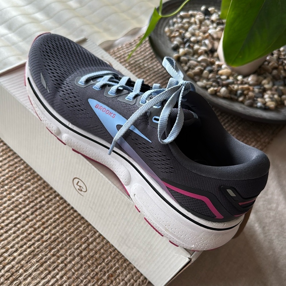 Brooks running shoe Ghost 15